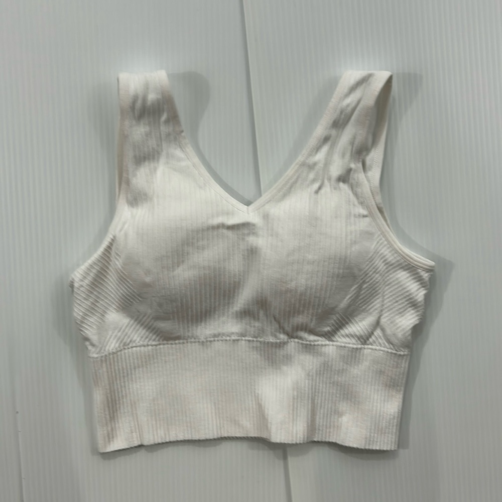 J40.‎ Elegant White Ribbed Women's Tank Top (M)